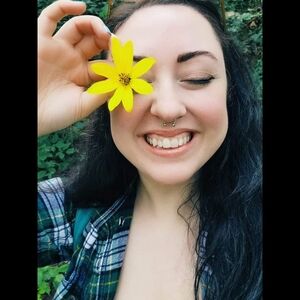 Meet your Posher, Jasmine